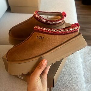 Ugg Tazz